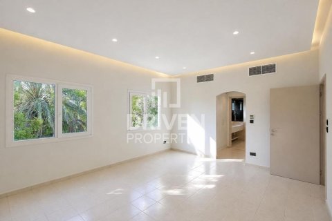 Meadows, Dubai, BAE’de kiralık villa 3 yatak odası, 560.39 m&sup2; No 759724 - fotoğraf 9