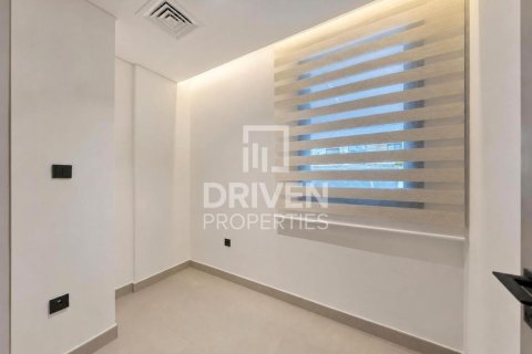 Casa urbana para arrendamento em Tilal Al Ghaf, Dubai, EAU 4 quartos, 221.67 m2 № 759723 - foto 4