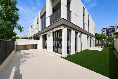 Casa urbana para arrendamento em Tilal Al Ghaf, Dubai, EAU 4 quartos, 221.67 m2 № 759723 - foto 24