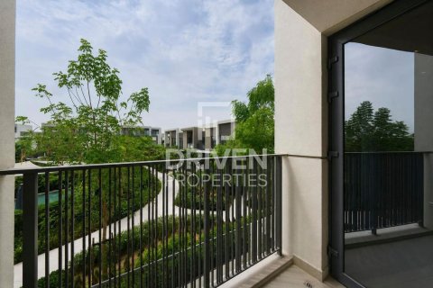 Casa urbana para arrendamento em Tilal Al Ghaf, Dubai, EAU 4 quartos, 221.67 m2 № 759723 - foto 26