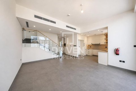 Kuća u nizu u gradu Arabian Ranches 3, Dubai, UAE 4 spavaće sobe, 249.54 m2 Br. 759721 - Slika 1