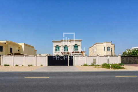 فيلا للإيجار في Nadd Al Sheba، دبي، الإمارات العربية المتحدة 5 غرفة نوم ، 1360.01 متر مربع ، رقم 759719 - صورة 30