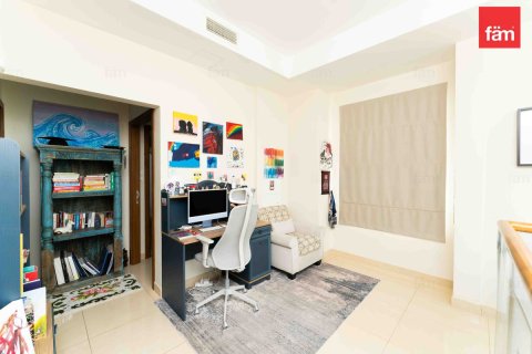 Villa zum Verkauf in Dubai, VAE 3 Schlafzimmer, 815.2 m2 Nr. 712982 - Foto 13