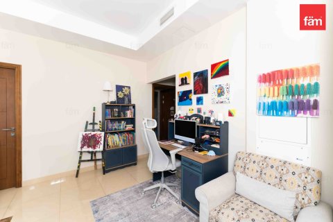Villa zum Verkauf in Dubai, VAE 3 Schlafzimmer, 815.2 m2 Nr. 712982 - Foto 12