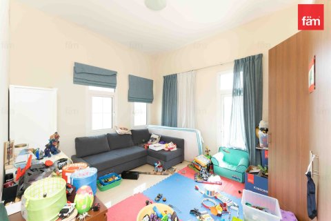 Villa zum Verkauf in Dubai, VAE 3 Schlafzimmer, 815.2 m2 Nr. 712982 - Foto 20