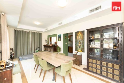 Villa zum Verkauf in Dubai, VAE 3 Schlafzimmer, 815.2 m2 Nr. 712982 - Foto 5