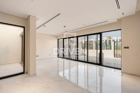 Kaupunkipientalo Al Furjan, Dubai, Arabiemiraatit 4 makuuhuonetta, 222.22 m2 № 745561 - kuva 3