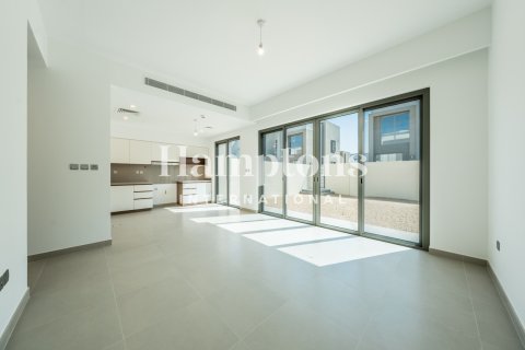 טאונהאוס להשכרה ב Arabian Ranches 2, Dubai, איחוד האמירויות  4 חדרי שינה, 273.68945091 מ"ר, מספר 669338 - תמונה 8