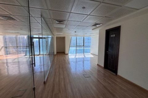 Toimisto Jumeirah Lake Towers, Dubai, Arabiemiraatit 110 m2 № 700113 - kuva 8