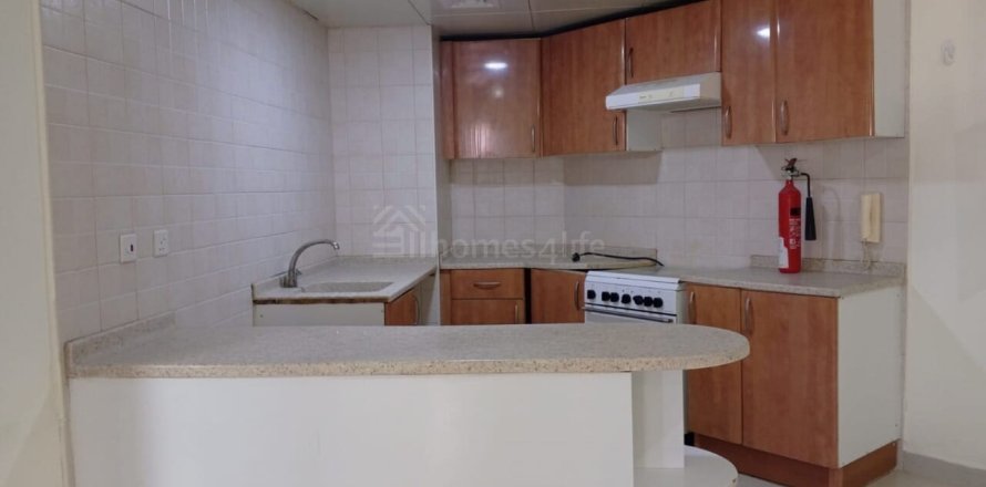 آپارتمان در Jumeirah Lake Towers، Dubai ، امارات متحده عربی 2 خوابه ، 86 متر مربع.  شماره 700114