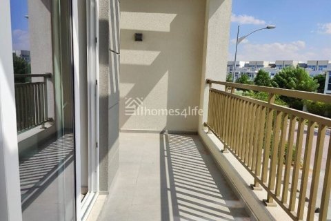 Kaupunkipientalo DAMAC Hills (Akoya by DAMAC), Dubai, Arabiemiraatit 3 makuuhuonetta, 112 m2 № 700115 - kuva 1