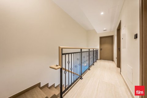 Vilë në Dubai, Emiratet e Bashkuara Arabe 4 dhoma gjumi, 144 m2. № 702414 - Foto 10