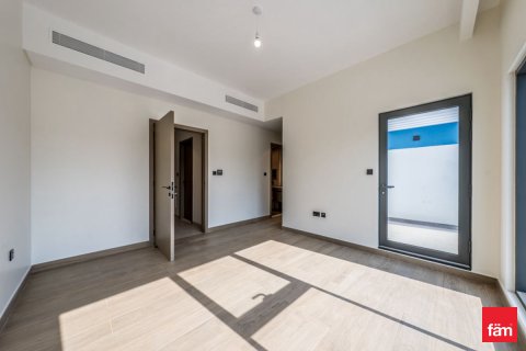 Vilë në Dubai, Emiratet e Bashkuara Arabe 4 dhoma gjumi, 144 m2. № 702414 - Foto 7