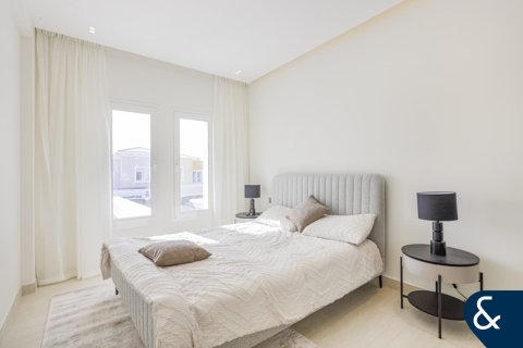 Arabian Ranches, Dubai, संयुक्त अरब अमीरात में विला, 4 बेडरूम, 228 वर्ग मीटर, संख्या 697904 - फ़ोटो 11