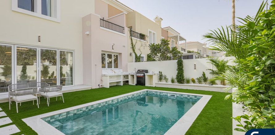 Arabian Ranches, Dubai, संयुक्त अरब अमीरात में विला, 4 बेडरूम, 228 वर्ग मीटर, संख्या 697904