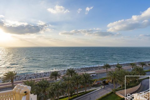 Apartment til salg i Palm Jumeirah, Dubai, UAE 1 soveværelse, 696.12 kvm № 761188 - foto 21