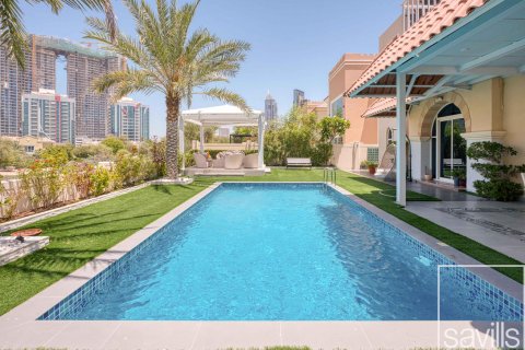 Vilë në Dubai Sports City, Dubai, Emiratet e Bashkuara Arabe 5 dhoma gjumi, 640.38 m2. № 761184 - Foto 22