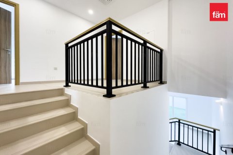 Dubai, UAE의 임대용 타운하우스 침실 4개, 234.1제곱미터 번호 687334 - 사진 9