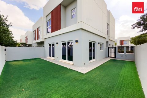 Shtëpi në qytet në Dubai, Emiratet e Bashkuara Arabe 4 dhoma gjumi, 234.1 m2. № 687334