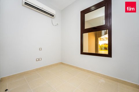 Városi lakóépület itt: Dubai, EAE, 4 hálószoba, 309.4 m², azonosító: 687339 - fénykép 8