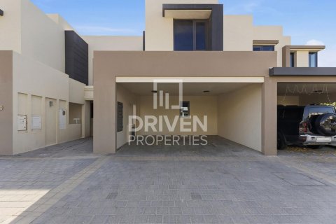 Villa en alquiler en Dubai Hills Estate, Dubai, EAU 3 dormitorios, 192.5 m2 № 744849 - foto 27