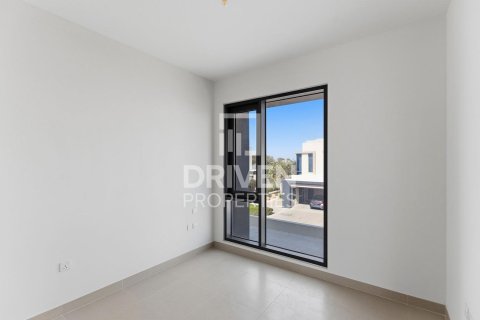 Villa en alquiler en Dubai Hills Estate, Dubai, EAU 3 dormitorios, 192.5 m2 № 744849 - foto 16