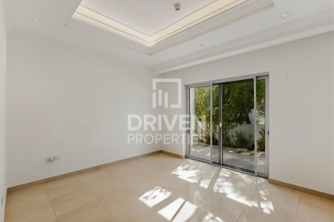Vilë në Mohammed Bin Rashid City, Dubai, Emiratet e Bashkuara Arabe 5 dhoma gjumi, 779.08 m2. № 744847 - Foto 12