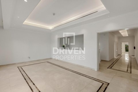 Vilë në Mohammed Bin Rashid City, Dubai, Emiratet e Bashkuara Arabe 5 dhoma gjumi, 779.08 m2. № 744847 - Foto 9