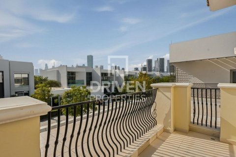 Vilë në Mohammed Bin Rashid City, Dubai, Emiratet e Bashkuara Arabe 5 dhoma gjumi, 779.08 m2. № 744847 - Foto 30