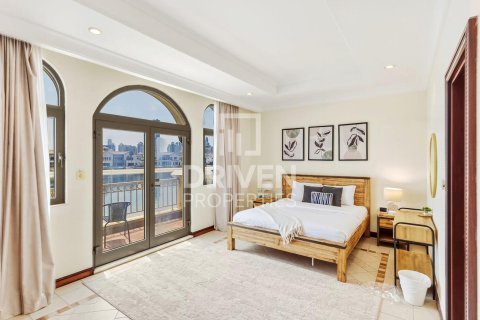 Vila v Palm Jumeirah, Dubai, SAE 5 ložnice, 622.64 m² Č.: 744851 - fotografie 15