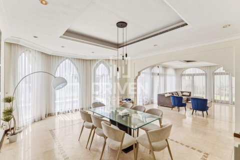 Vila v Palm Jumeirah, Dubai, SAE 5 ložnice, 622.64 m² Č.: 744851 - fotografie 2
