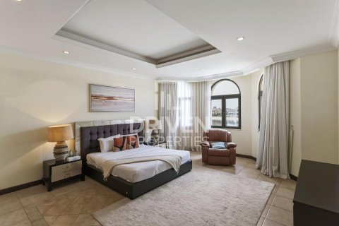 Vila v Palm Jumeirah, Dubai, SAE 5 ložnice, 622.64 m² Č.: 744851 - fotografie 13