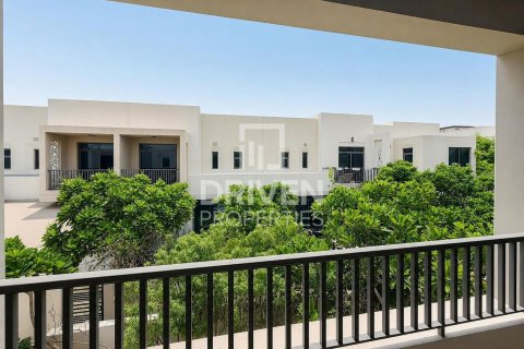 Kuća u nizu u gradu Town Square, Dubai, UAE 3 spavaće sobe, 188.59 m2 Br. 767221 - Slika 13