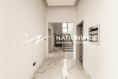 Купить виллу в Абу-Даби, ОАЭ 7 спален, 521м2, № 662089 - фото 2