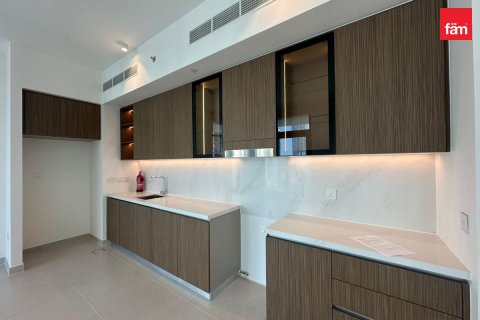 Dubai, UAE의 임대용 아파트 침실 2개, 104.3제곱미터 번호 760354 - 사진 11
