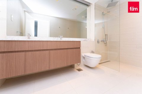 Appartamento in vendita a Dubai, EAU 2 camere da letto, 112.1 mq. № 760350 - foto 17