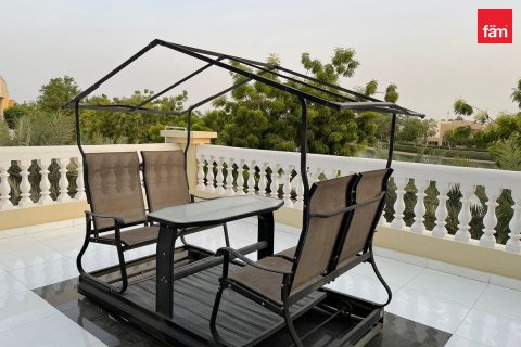 Villa para arrendamento em Dubai, EAU 8 quartos, 1723.6 m2 № 760352 - foto 20