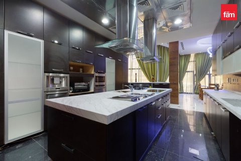 Villa para arrendamento em Dubai, EAU 8 quartos, 1723.6 m2 № 760352 - foto 15