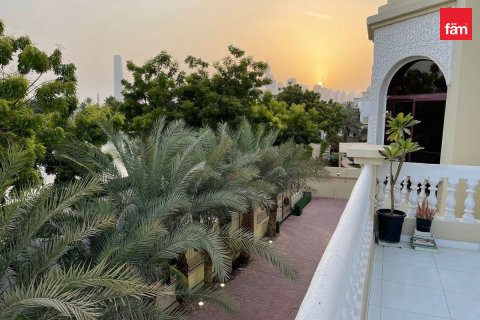 Villa para arrendamento em Dubai, EAU 8 quartos, 1723.6 m2 № 760352 - foto 21