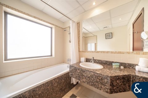 Lakás itt: Jumeirah Beach Residence, Dubai, EAE, 1 hálószoba, 71 m², azonosító: 671430 - fénykép 13