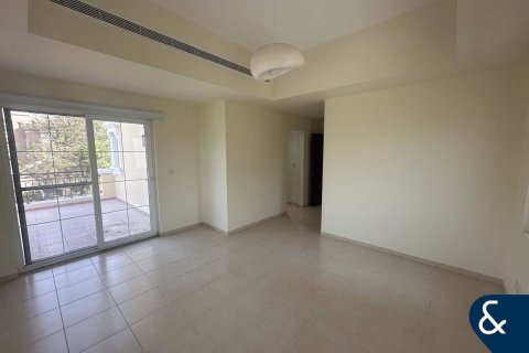 Arabian Ranches, Dubai, संयुक्त अरब अमीरात में विला, 4 बेडरूम, 757 वर्ग मीटर, संख्या 671445 - फ़ोटो 16