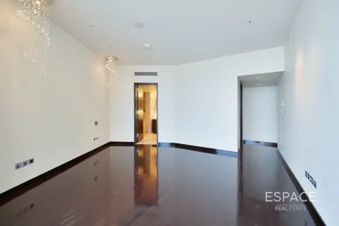 شقة للبيع في وسط مدينة دبي، دبي، الإمارات العربية المتحدة 3 غرفة نوم ، 253 متر مربع ، رقم 650329 - صورة 14