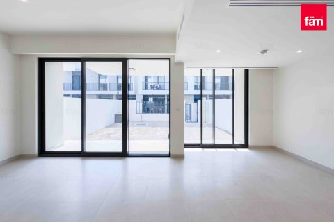 Villa te huur in Town Square, Dubai, VAE 3 slaapkamers, 176.9 vr.m., nr 679937 - foto 4