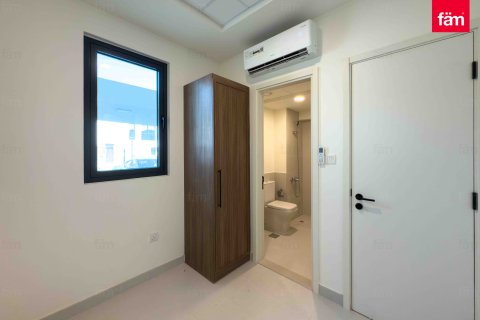 Villa te huur in Town Square, Dubai, VAE 3 slaapkamers, 176.9 vr.m., nr 679937 - foto 26