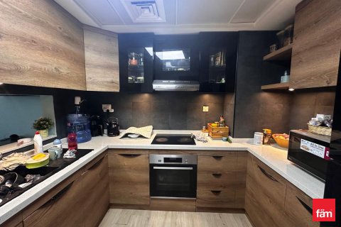 Appartement te huur in Dubai, VAE 1 slaapkamer, 90.7 vr.m., nr 679936 - foto 6