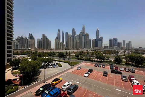 Appartement te huur in Dubai, VAE 1 slaapkamer, 90.7 vr.m., nr 679936 - foto 10
