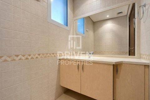 Villa zum Verkauf in Falcon City of Wonders, Dubai, VAE 4 Schlafzimmer, 324.05 m2 Nr. 762086 - Foto 15