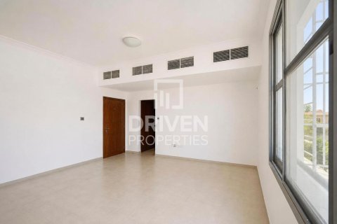 Villa zum Verkauf in Falcon City of Wonders, Dubai, VAE 4 Schlafzimmer, 324.05 m2 Nr. 762086 - Foto 13