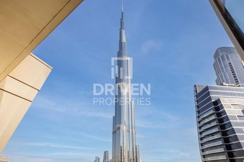 Apartament në Downtown Dubai (Downtown Burj Dubai), Dubai, Emiratet e Bashkuara Arabe 3 dhoma gjumi, 165.37 m2. № 762089