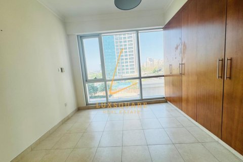 Apartament do wynajęcia w The Views, Dubai, ZEA 2 sypialnie, 128 mkw., nr 698667 - zdjęcie 15